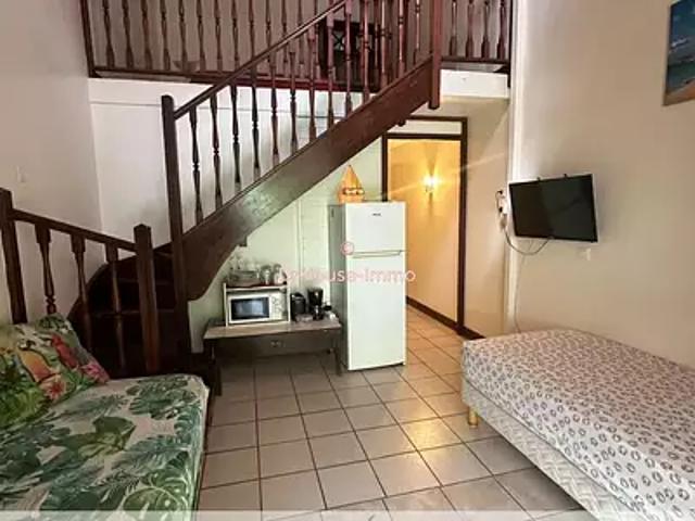 Sainte Anne 97227 Achat / Vente appartement 2 pièces t2 au dernier étage piscine