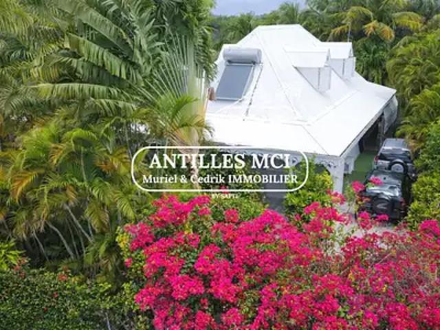 Sainte Anne 97227 Achat / Vente maison 5 pièces t5 terrasse parking
