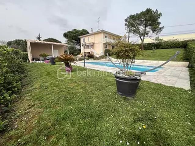 Sainte Bazeille 47180 Achat / Vente maison 6 pièces t6 piscine terrasse
