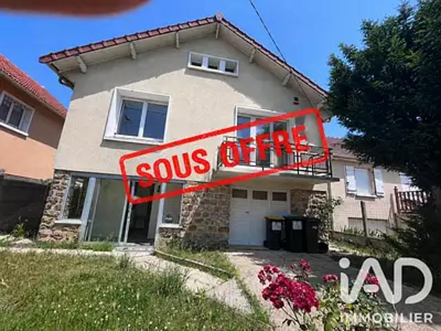 Sainte Geneviève des Bois 91700 Achat / Vente maison 7 pièces t7 parking