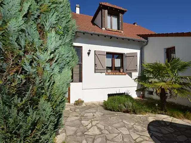 Sainte Geneviève des Bois 91700 Achat / Vente maison 8 pièces t8 cave