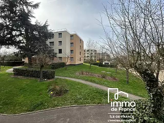 Sainte Geneviève des Bois 91700 Achat / Vente appartement 4 pièces t4 cave