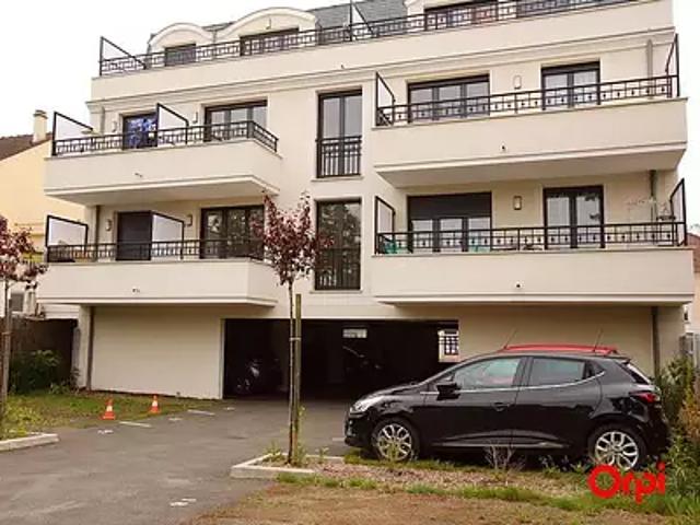 Sainte Geneviève des Bois 91700 Location parking