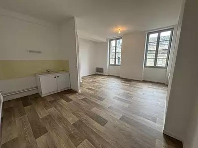 Sainte Foy la Grande 33220 Achat / Vente appartement 2 pièces t2