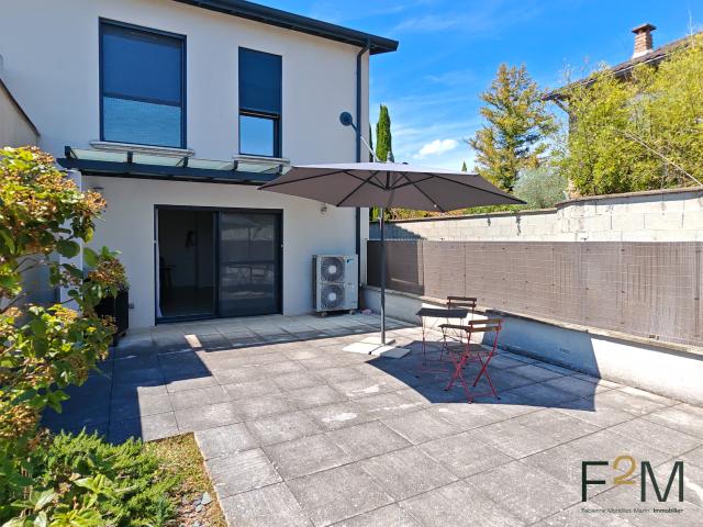 Sainte Foy lès Lyon Maison familiale meublée à louer 117 m2 avec terrasse, garage et DPE B