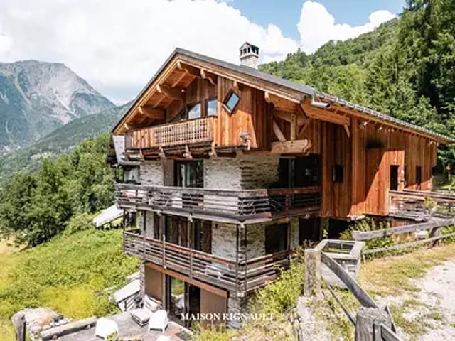 Sainte Foy Tarentaise 73640 Achat / Vente maison 14 pièces t14 terrasse parking