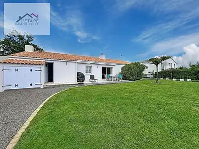 Sainte Foy 85150 Achat / Vente maison 5 pièces t5 au dernier étage parking