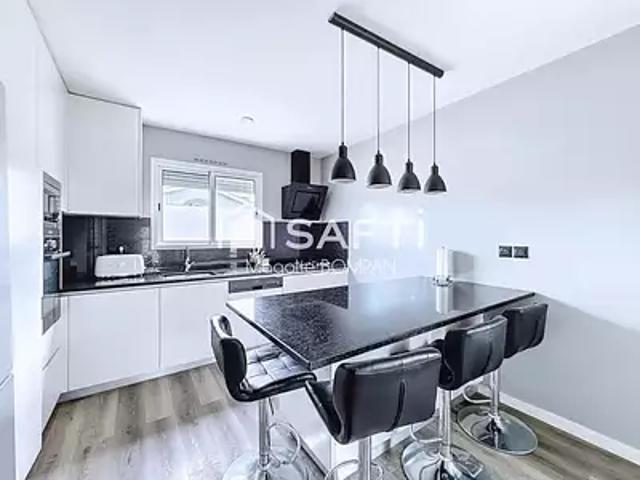 Sainte Hélène 33480 Achat / Vente maison 6 pièces t6 piscine terrasse