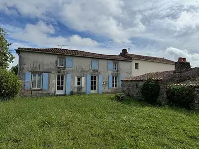 Sainte Hermine 85210 Achat / Vente maison 3 pièces t3
