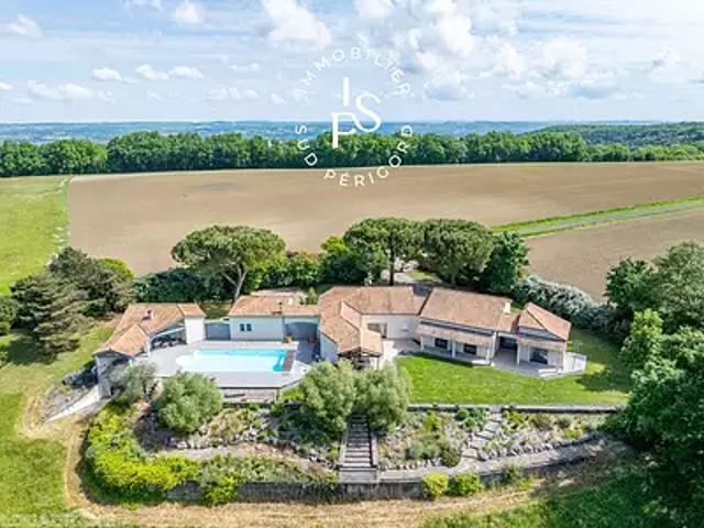 Sainte Livrade sur Lot 47110 Achat / Vente maison 9 pièces t9 au dernier étage piscine