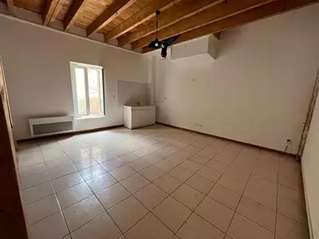 Sainte Livrade sur Lot 47110 Location appartement 2 pièces t2 au dernier étage
