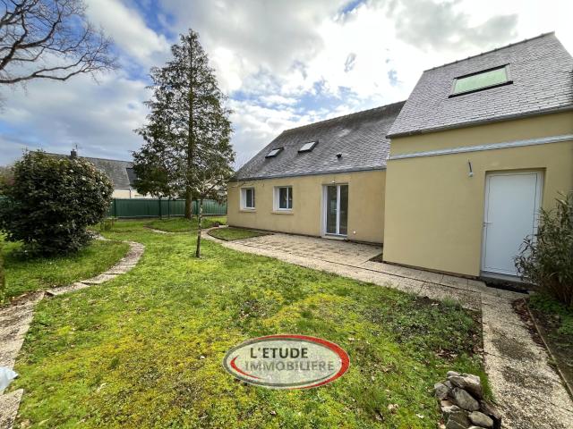 Sainte Luce sur Loire bourg: Maison de 4 chambres entièrement rénovée