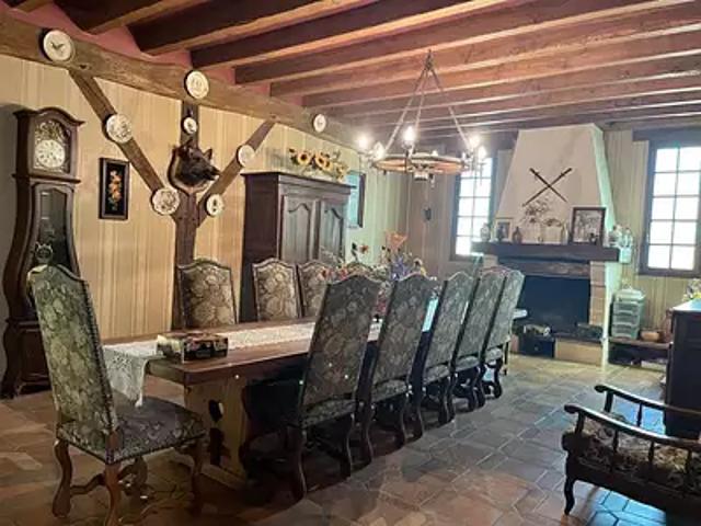Sainte Maure de Touraine 37800 Achat / Vente immeuble au dernier étage