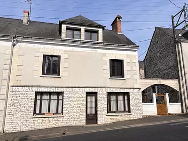Sainte Maure de Touraine 37800 Achat / Vente maison 10 pièces t10