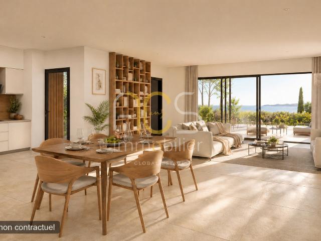 Sainte Maxime Appartement T3 de 78 m2 avec jardin et terrasse, vue mer 200m de la plage