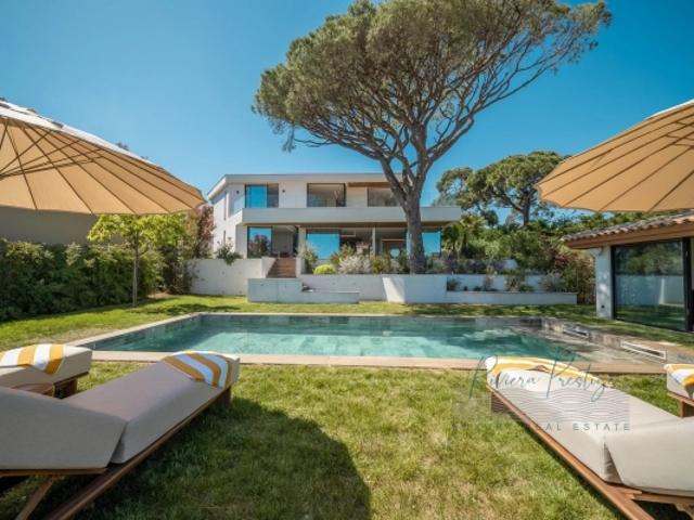 SAINTE MAXIME CONTEMPORAINE NEUVE VUE MER