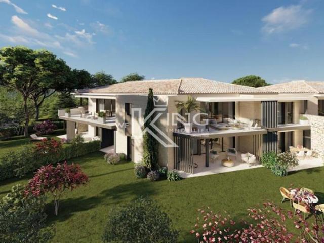 sainte maxime T3 avec jardin de 167 m² à quelques pas des plages