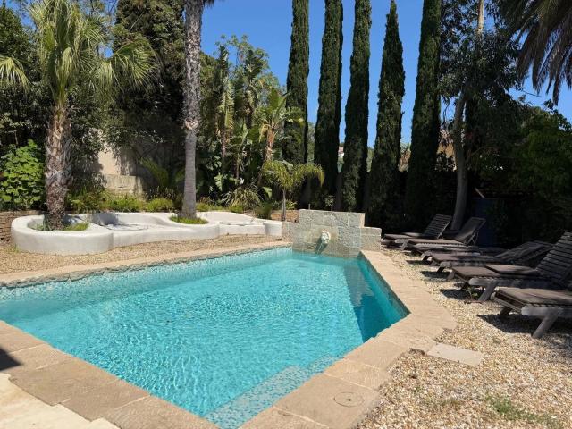Sainte Maxime, villa à 100 mètres d'une petite plage 273m² Sainte Maxime