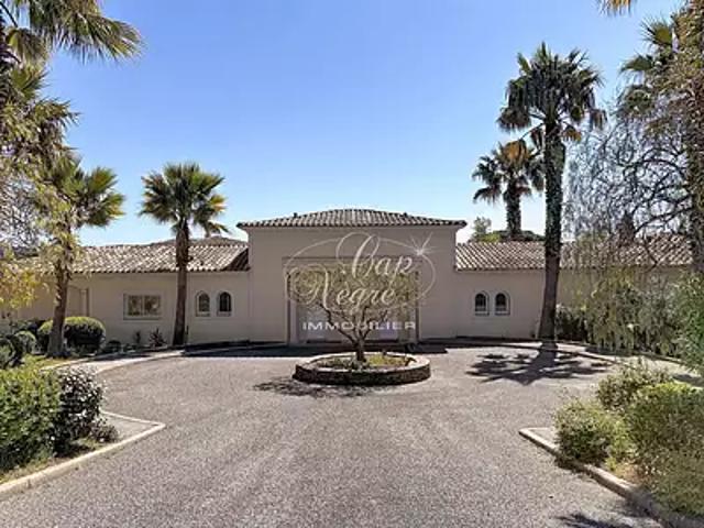 Sainte Maxime 83120 Achat / Vente maison 4 pièces t4 parking