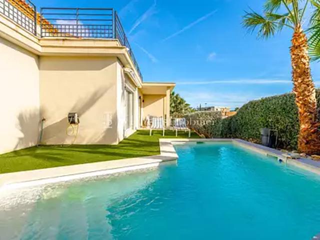 Sainte Maxime 83120 Achat / Vente maison 4 pièces t4 piscine parking