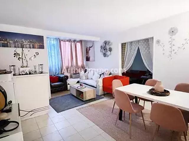 Sainte Maxime 83120 Achat / Vente appartement 3 pièces t3 cave
