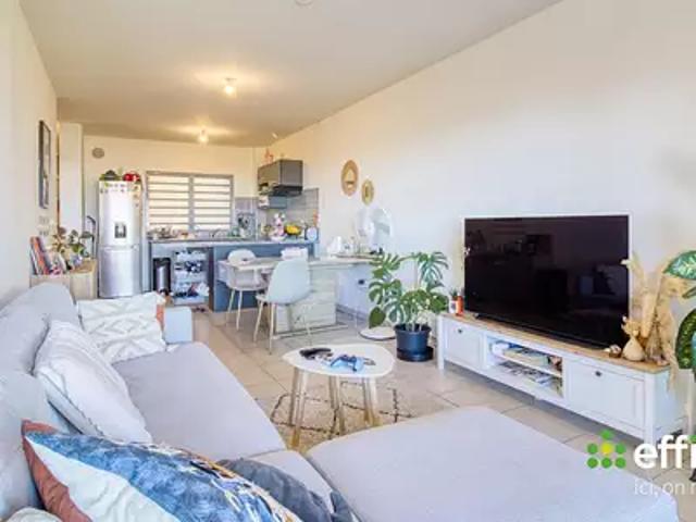 Sainte Marie 97438 Achat / Vente appartement 3 pièces t3 cave balcon