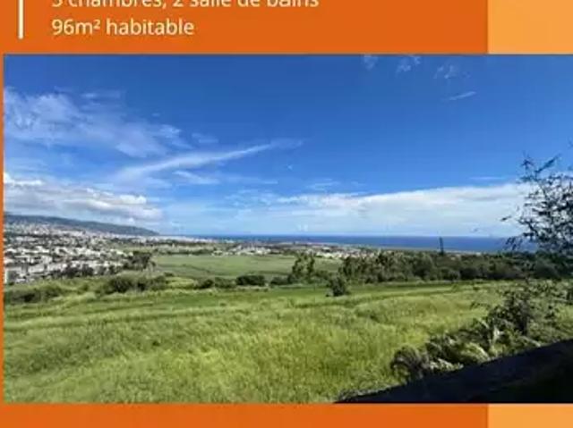 Sainte Marie 97438 Achat / Vente appartement 4 pièces t4 au dernier étage terrasse
