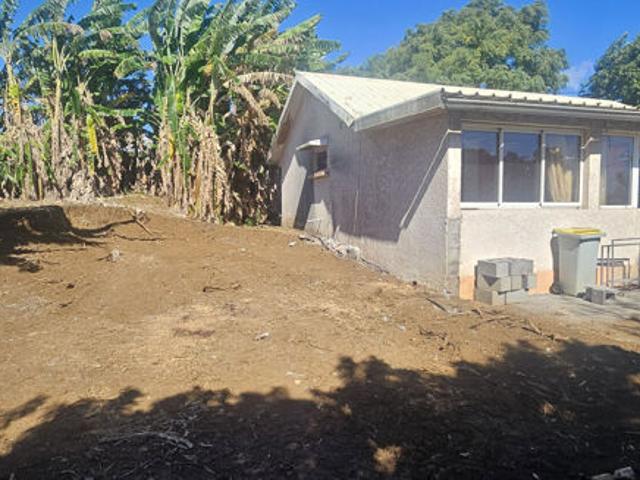 Sainte marie maison plain pied à rénover 70 m2 sur 420