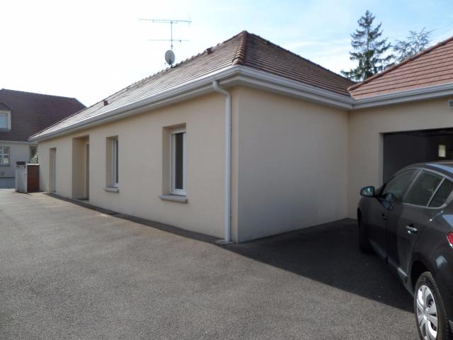 SAINTE SAVINE – MAISON PLAIN PIED TYPE VI