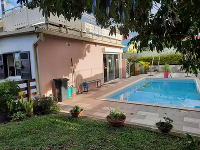 Sainte Suzanne 97441 Achat / Vente maison 8 pièces t8