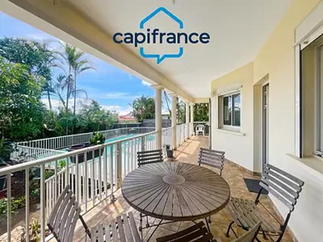 Sainte Suzanne 97441 Achat / Vente maison 8 pièces t8 piscine jardin