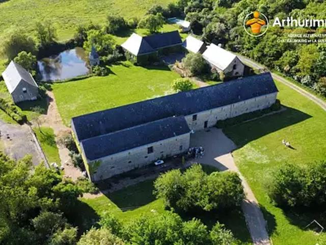 Sainte Suzanne et Chammes 53270 Achat / Vente maison 26 pièces t26