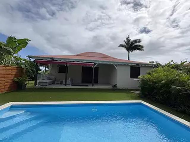 Sainte Rose 97115 Achat / Vente maison 4 pièces t4 piscine