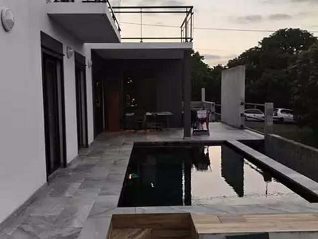 Sainte Rose 97439 Achat / Vente maison 5 pièces t5 piscine