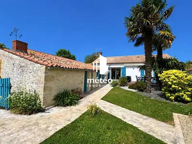 Sainte Radégonde des Noyers 85450 Achat / Vente maison 6 pièces t6 au dernier étage