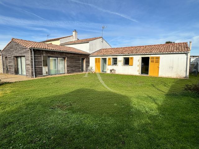 Sainte Radégonde des Noyers Location Maison 85