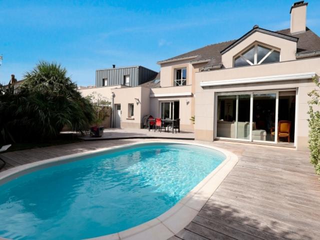 Sainte Thérèse Maison contemporaine avec piscine