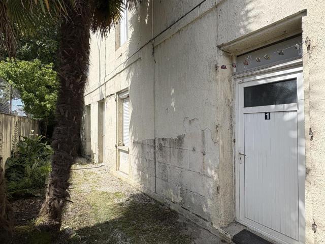 Saintes Vente Immeuble 17
