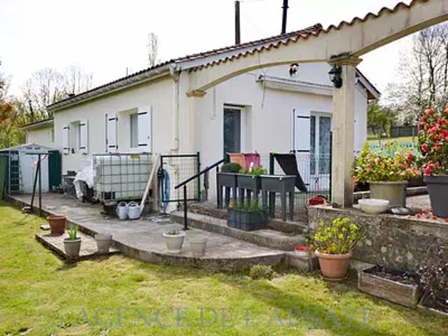 Saintes 17100 Achat / Vente maison 4 pièces t4