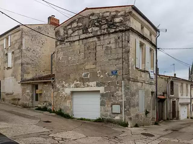 Saintes 17100 Achat / Vente maison 3 pièces t3