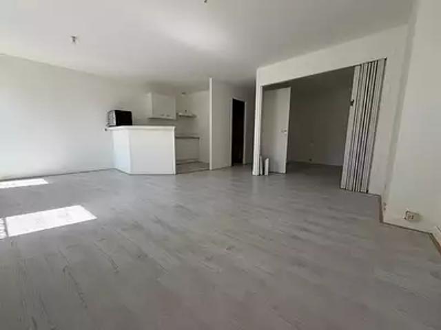 Saintes 17100 Achat / Vente appartement 2 pièces t2