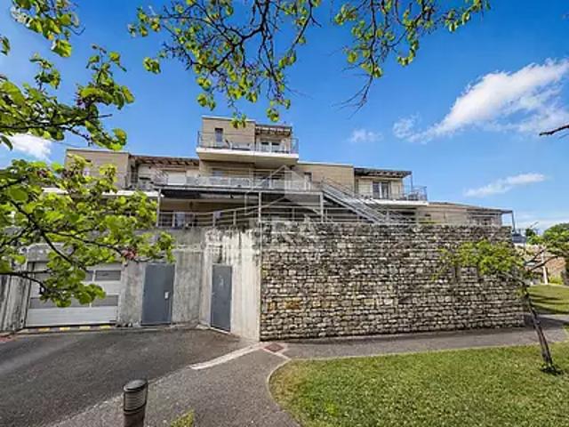 Saintes 17100 Achat / Vente appartement 3 pièces t3 parking