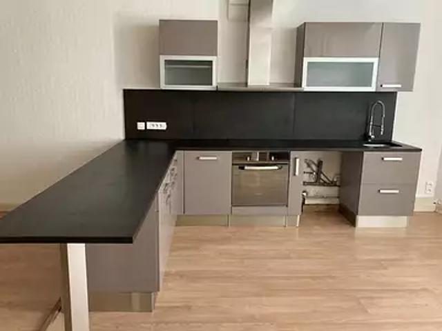 Saintes 17100 Achat / Vente appartement 3 pièces t3