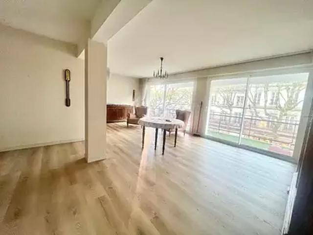 Saintes 17100 Achat / Vente appartement 4 pièces t4 terrasse cave