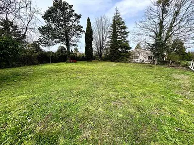 Saintes 17100 Achat / Vente terrain