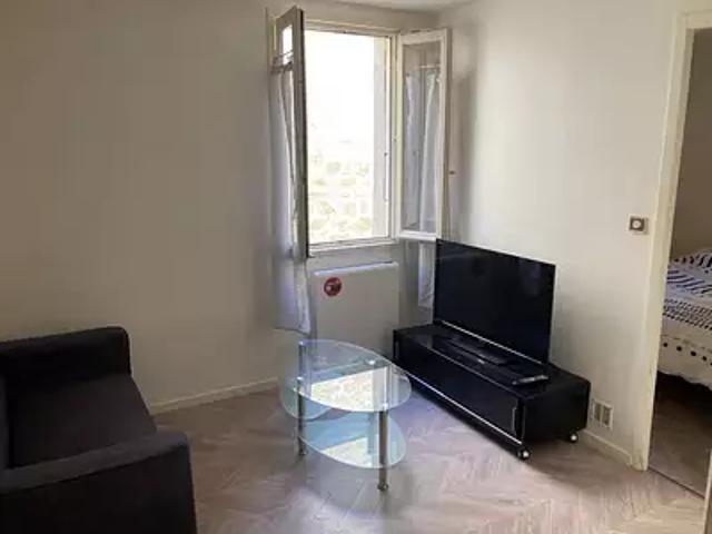 Saintes 17100 Location appartement 2 pièces t2