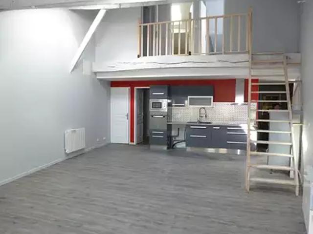 Saintes 17100 Location appartement 4 pièces t4