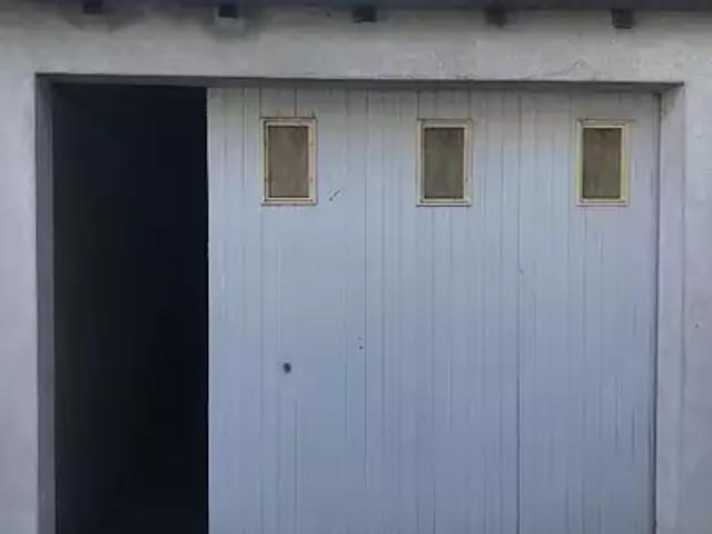 Saintes 17100 Location parking