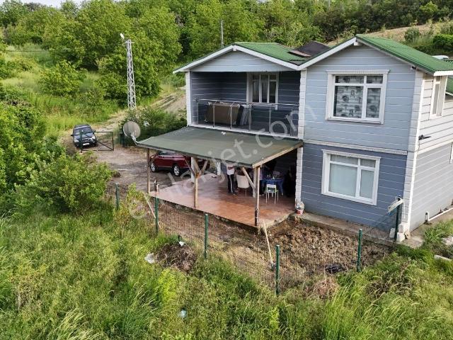 Sakarya Alifutpaşa 1805 M2 Bahçe İçinde 2 Katlı Müstakil Ev