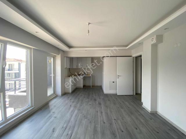 Sakarya Arifiye Hanlıda 2+1 Kiralık Yerden Isıtma